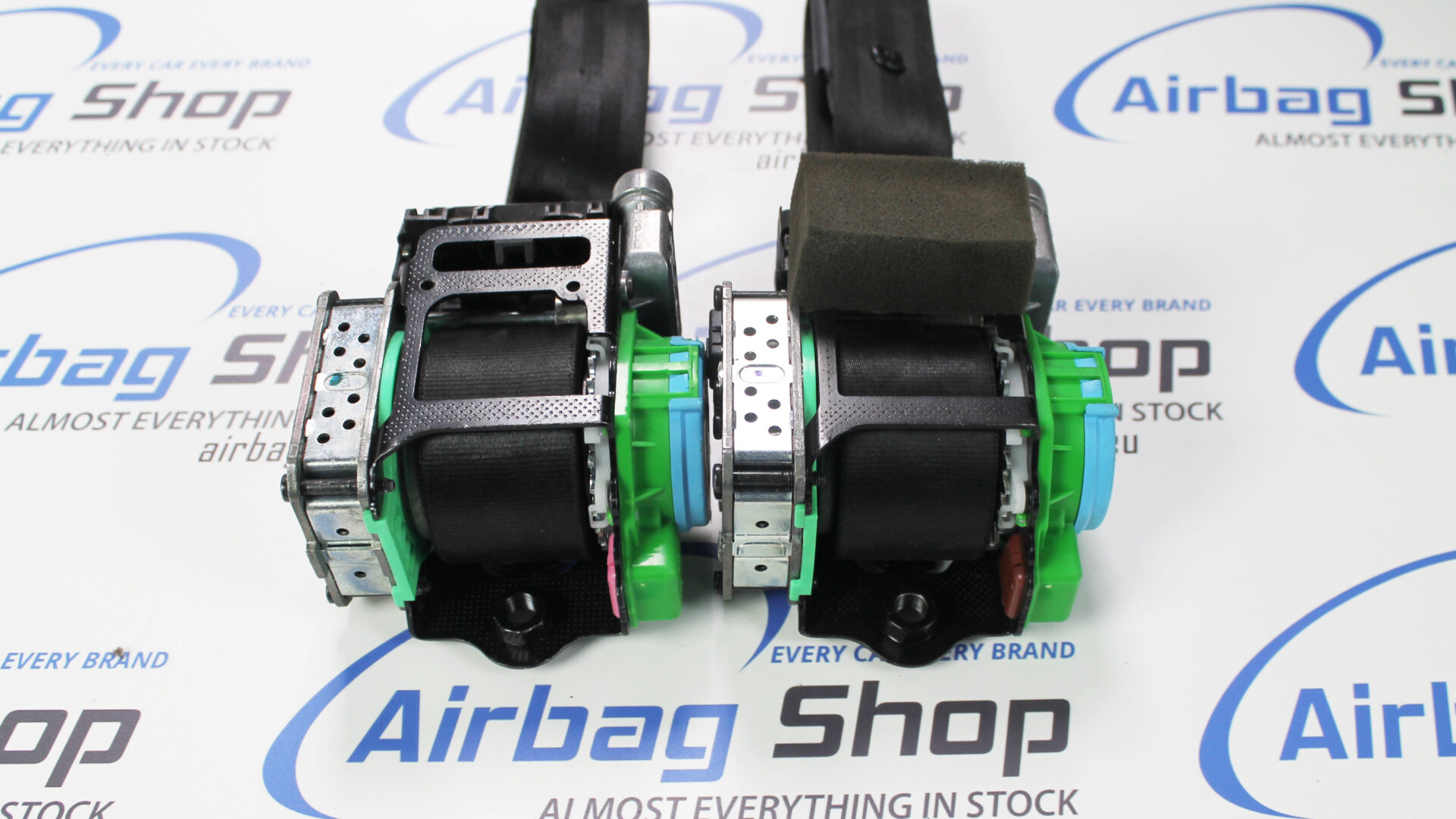 2 x Belts Audi A4 B8 (20082014) Airbag Shop